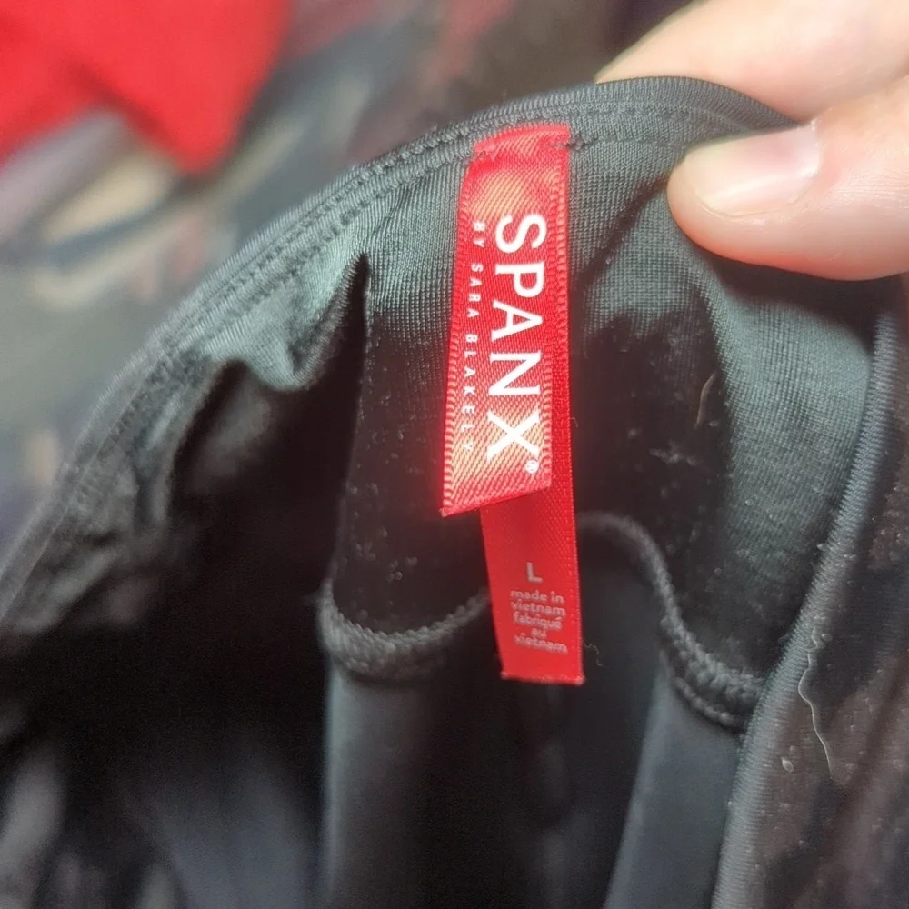 Spanx Black + Gray Camo Leggings Girls Size L